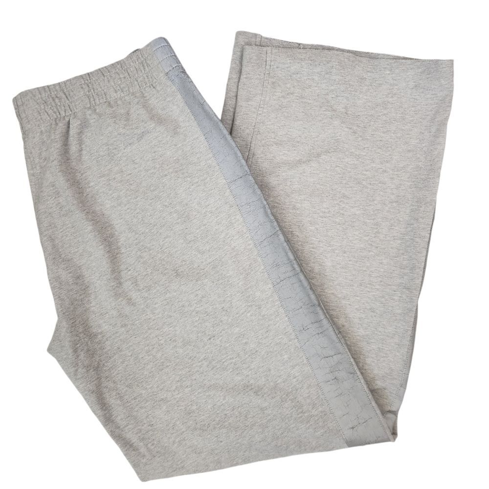 Norma Kamali Elastic Waistline Straight Leg Gray Sweatpants 34x32